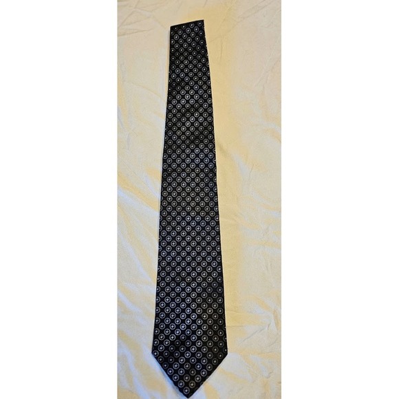 VILLA BUGATTI Men's Necktie All Silk Black Geometric Extra Long 62.5 Inches - Picture 1 of 7